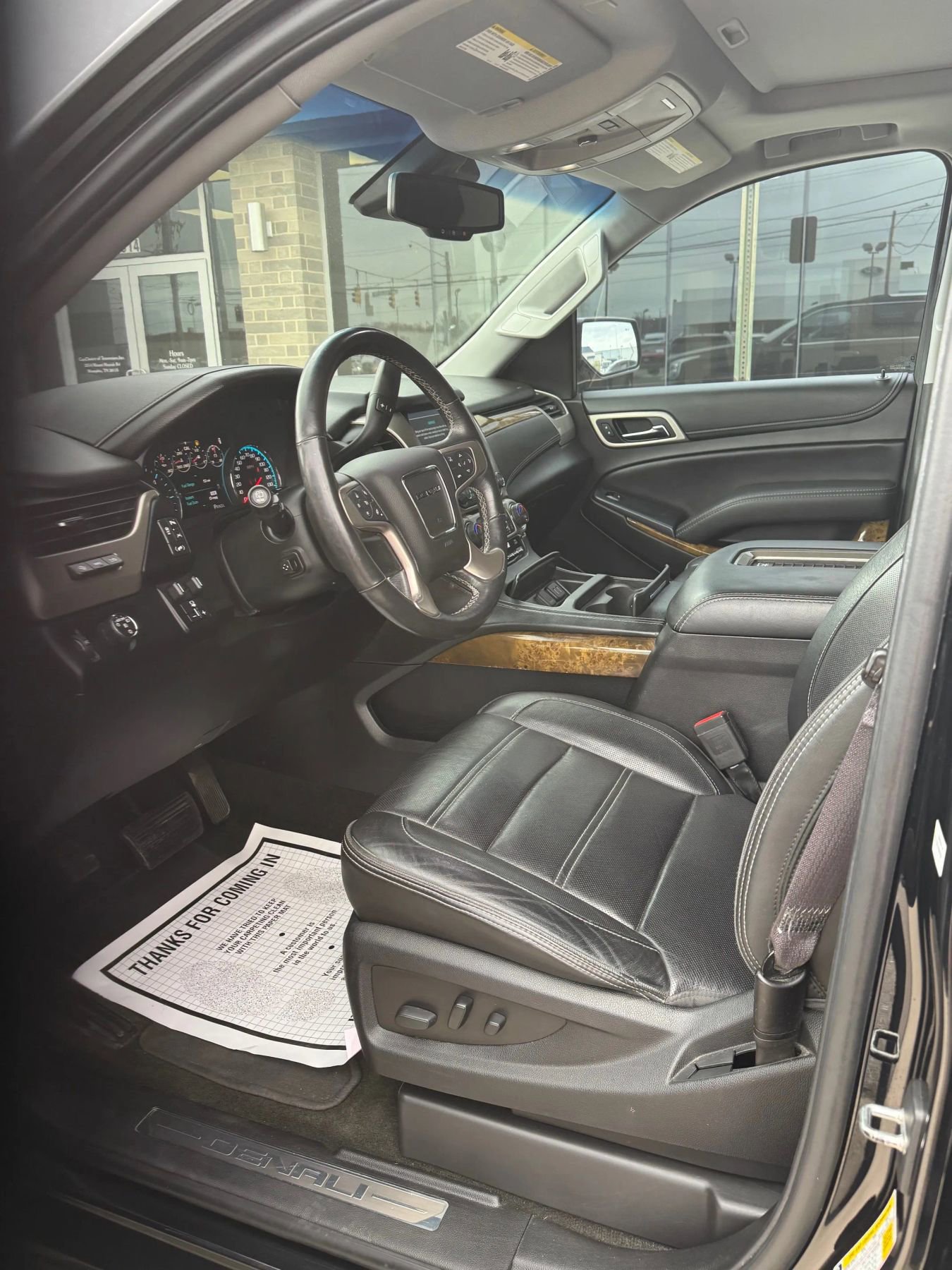 Used 2017 GMC Yukon Denali w/ Open Road Package image 5