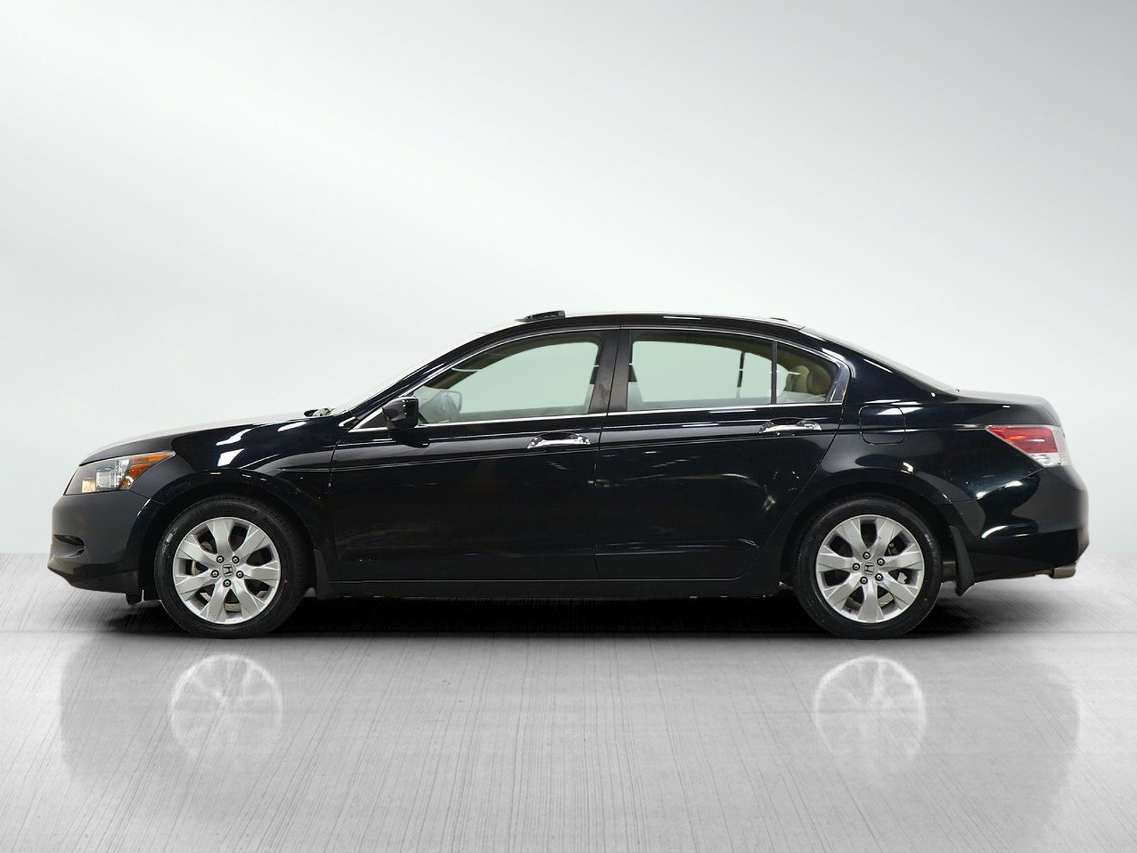 Used 2008 Honda Accord EX-L image 2