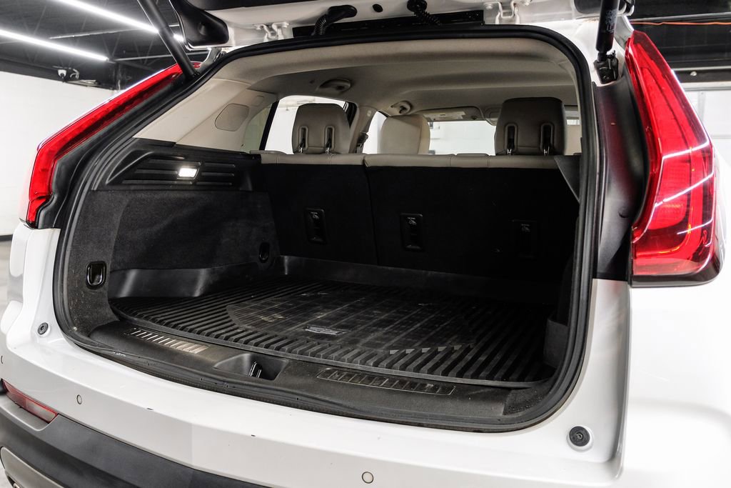 Used 2021 Cadillac XT4 Premium Luxury image 59