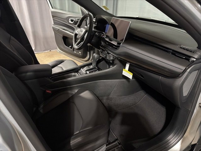 New 2026 Jeep Compass Limited w/ Sun, Sound & Navigation Group image 17