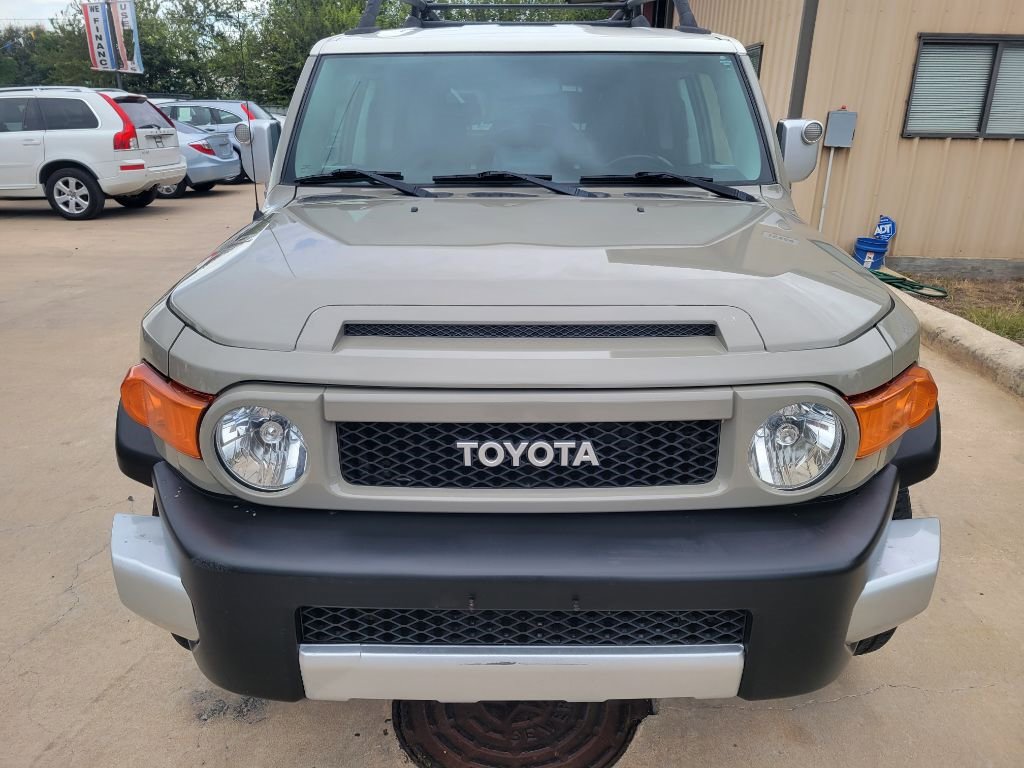Used 2008 Toyota FJ Cruiser 2WD image 10
