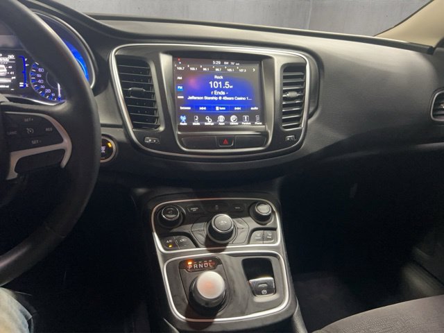 Used 2015 Chrysler 200 Limited w/ Convenience Group FWD image 30