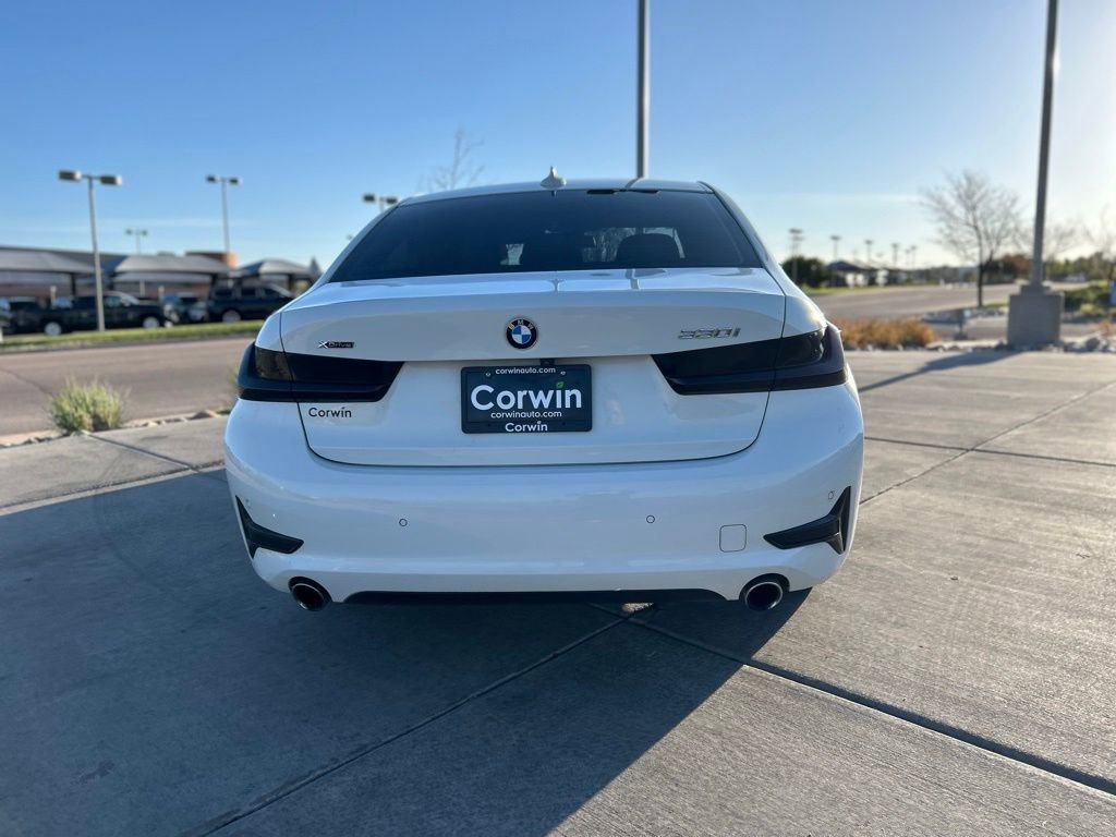 Used 2021 BMW 330i xDrive Sedan w/ Convenience Package AWD/4WD image 8