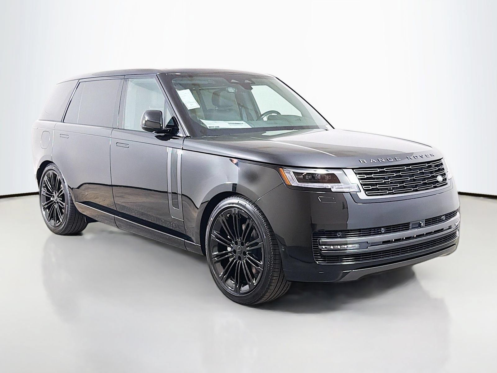 New 2026 Land Rover Range Rover Long Wheelbase SE AWD/4WD image 7