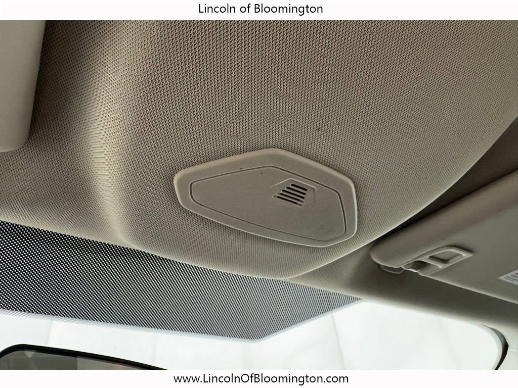 Used 2018 Ford Focus SE w/ Cold Weather Package image 43