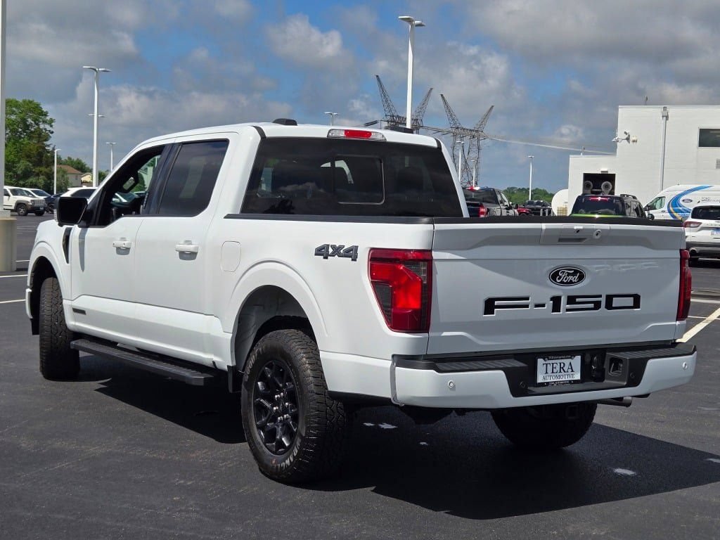 Certified 2024 Ford F150 XLT w/ Equipment Group 302A MID AWD/4WD image 15