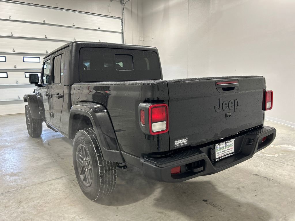 New 2026 Jeep Gladiator Sport image 8