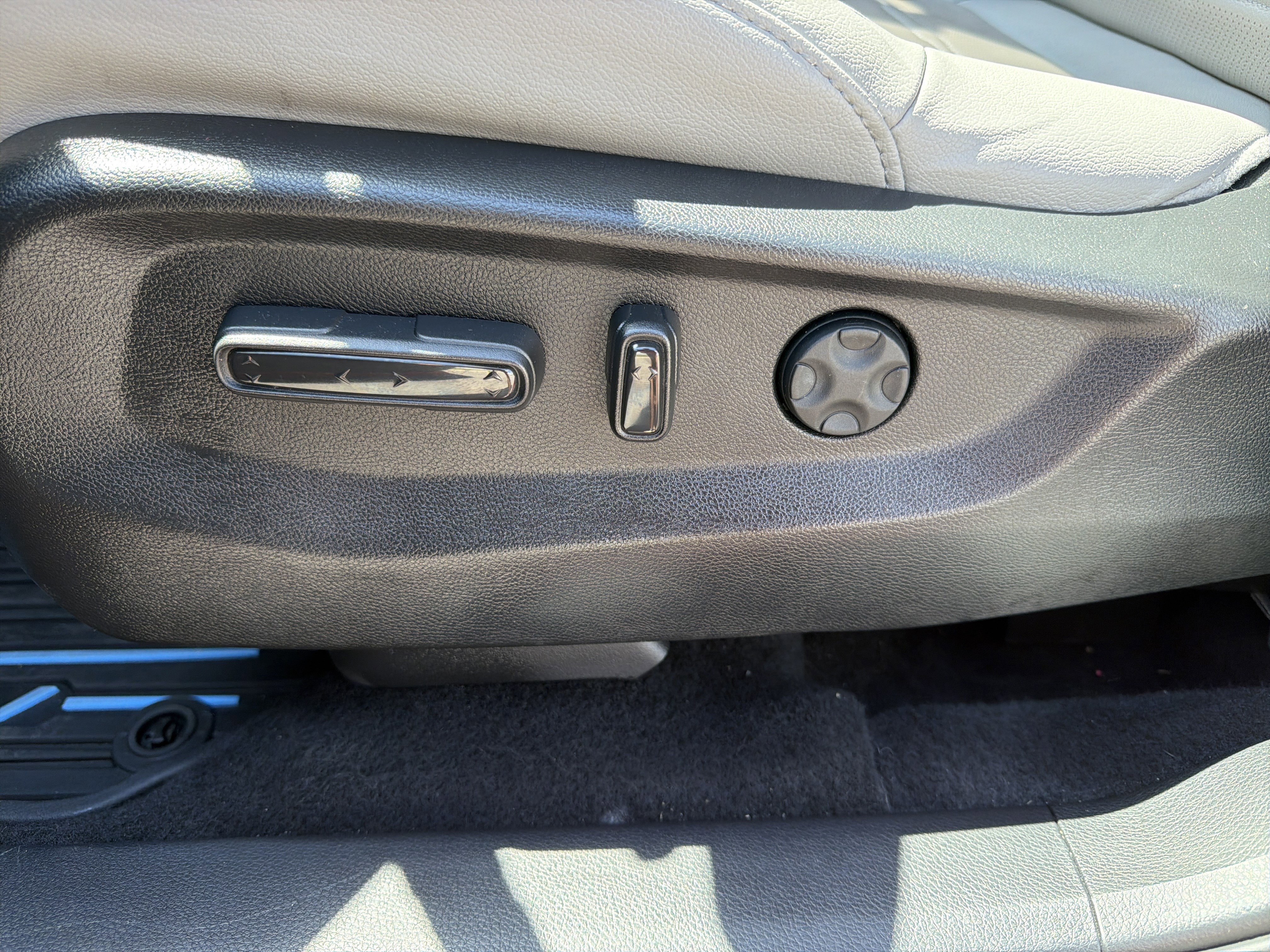 Certified 2022 Honda CR-V EX-L image 10