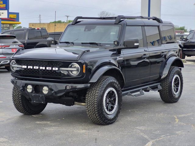 Used 2022 Ford Bronco Badlands image 3