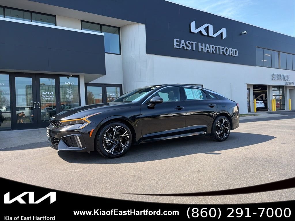 Used 2025 Kia K5 GT-Line w/ GT-Line Premium Package FWD image 1
