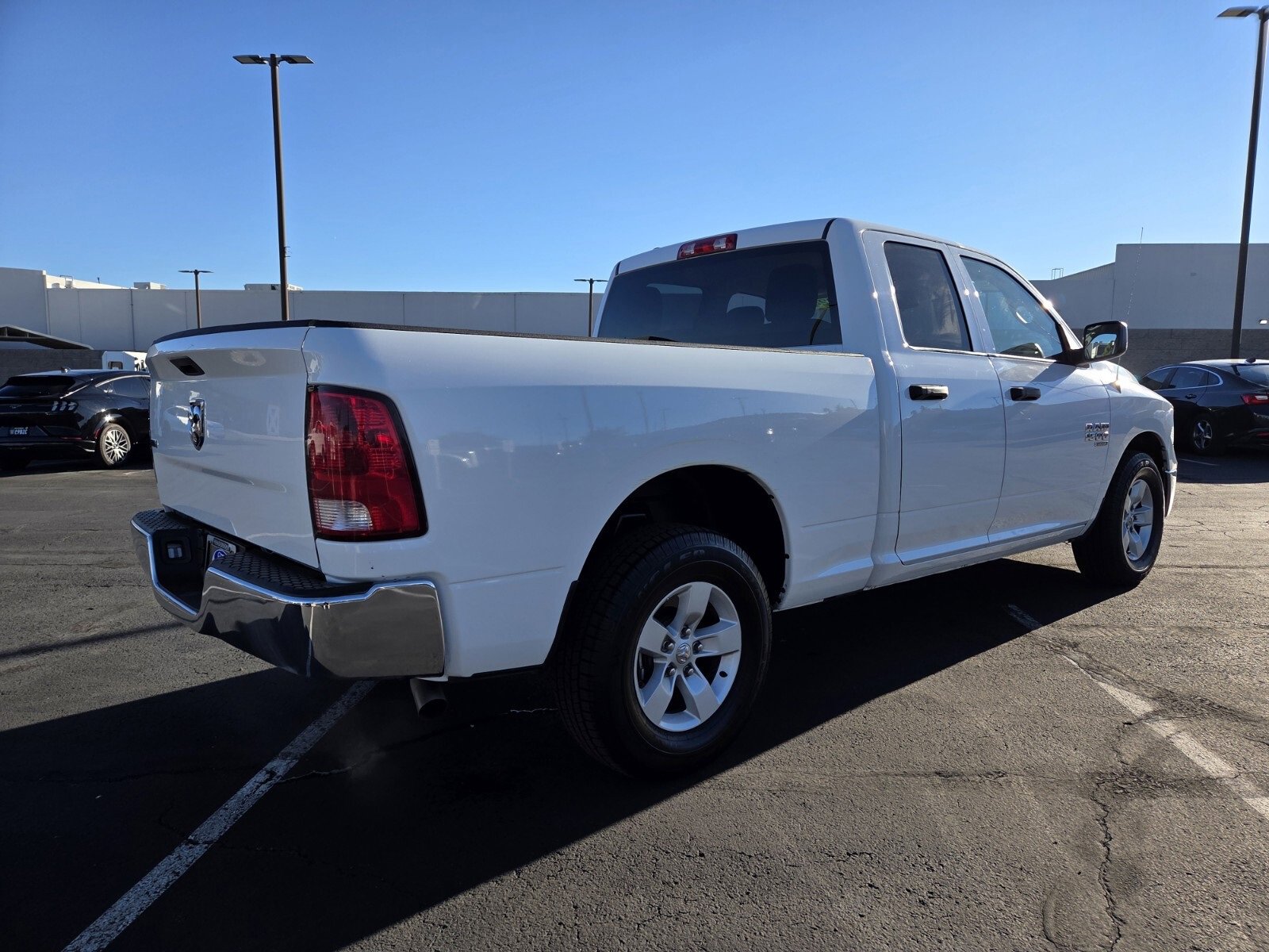 Used 2024 RAM 1500 Classic SLT image 6