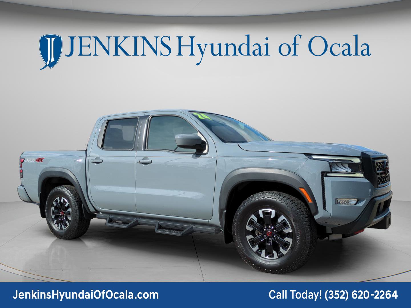 Used 2024 Nissan Frontier PRO-4X w/ Technology Package