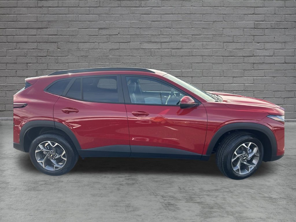 New 2026 Chevrolet Trax LT FWD image 8