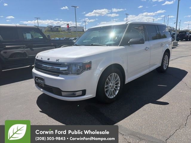 Used 2018 Ford Flex SEL AWD/4WD image 3