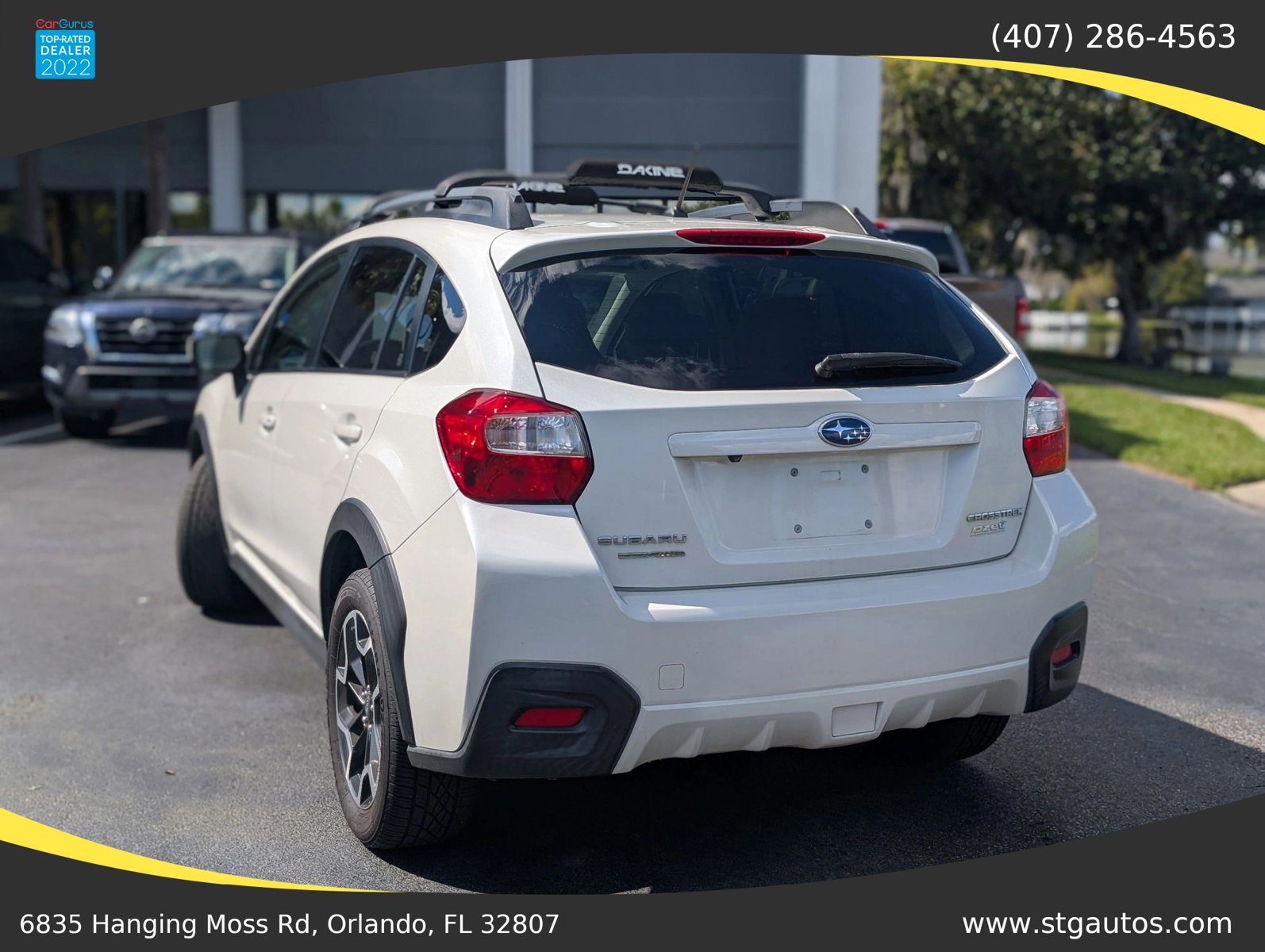 Used 2017 Subaru Crosstrek 2.0i Premium w/ Moonroof Package image 3