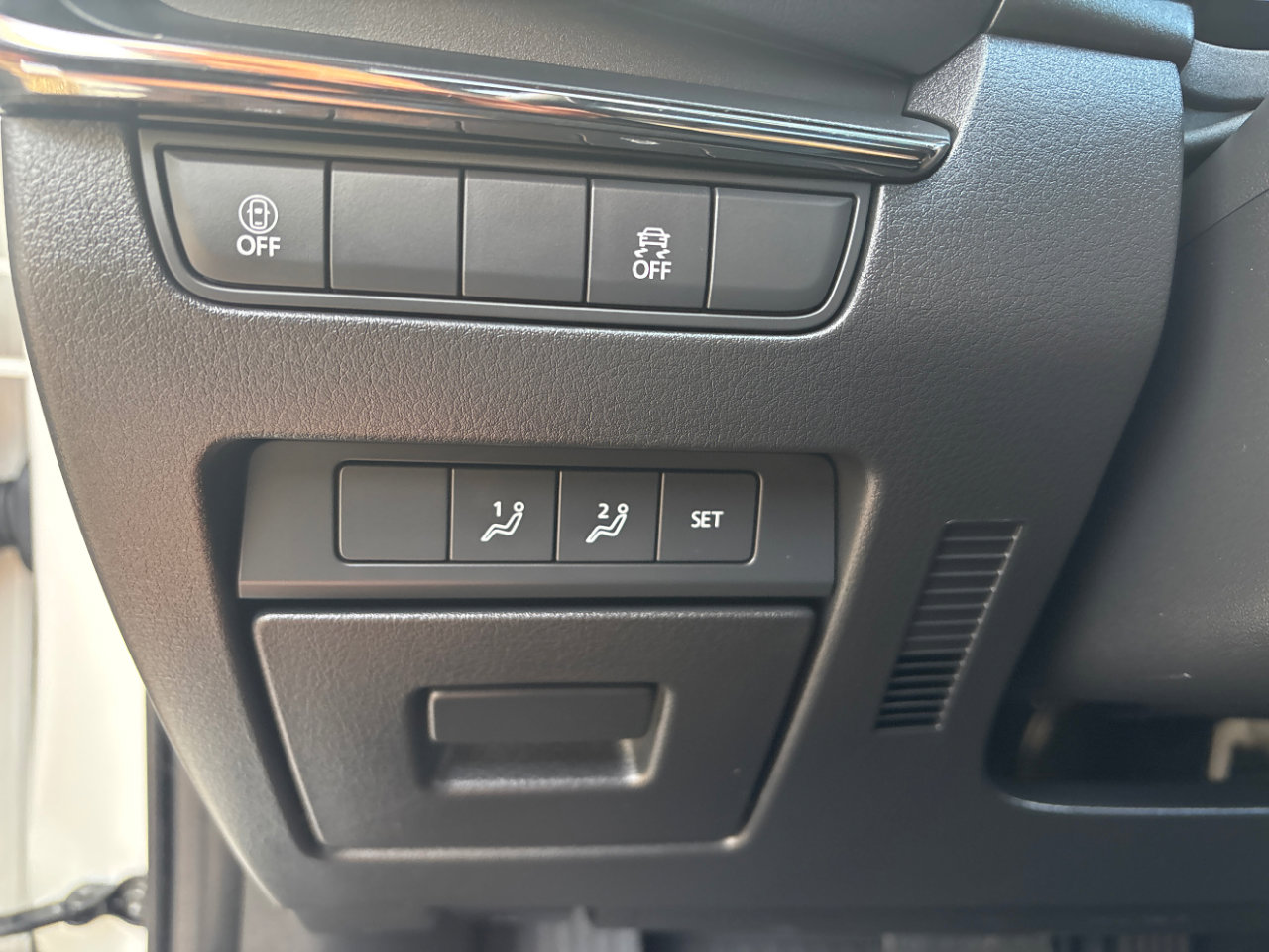 Used 2022 MAZDA MAZDA3 s image 19