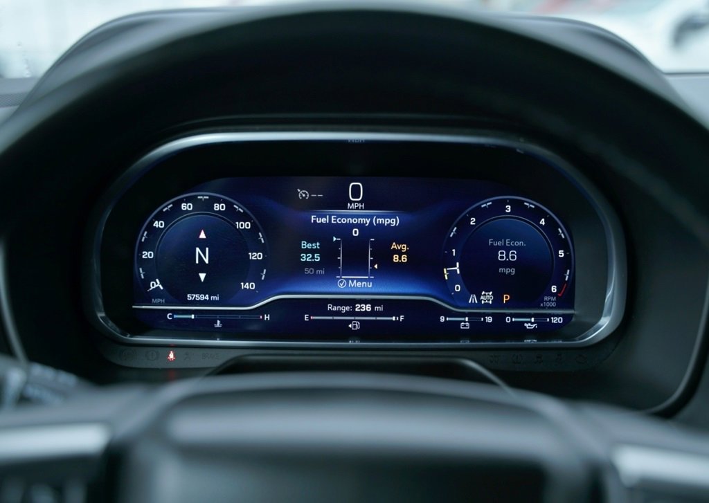 Used 2023 Chevrolet Tahoe LT w/ Luxury Package image 15