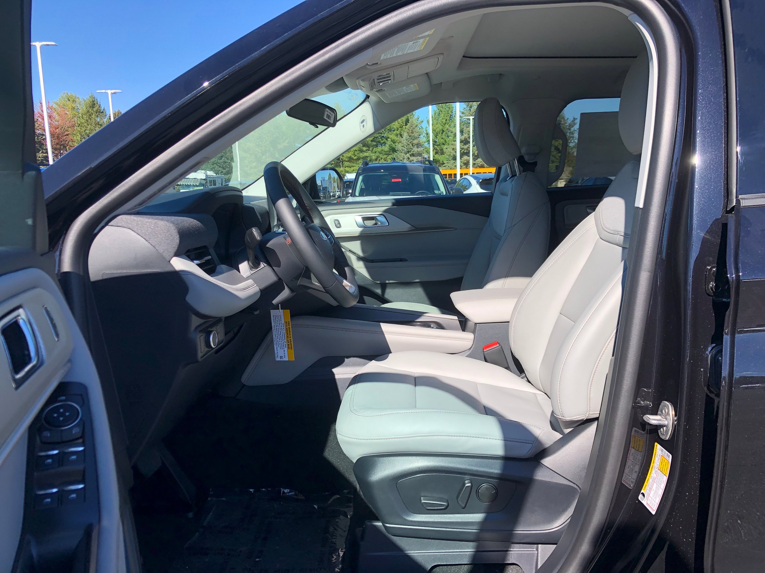 New 2026 Ford Explorer Active w/ Active Comfort Package AWD/4WD image 21