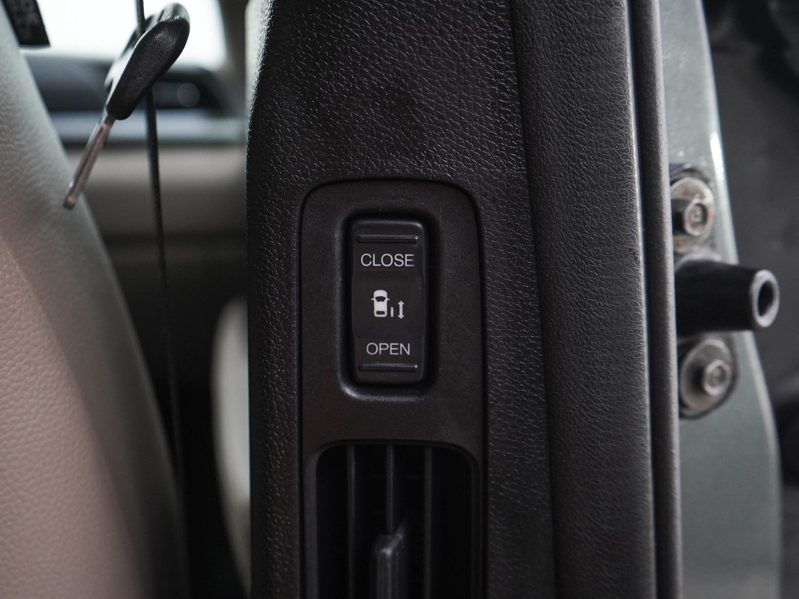 Used 2018 Honda Odyssey EX-L image 19