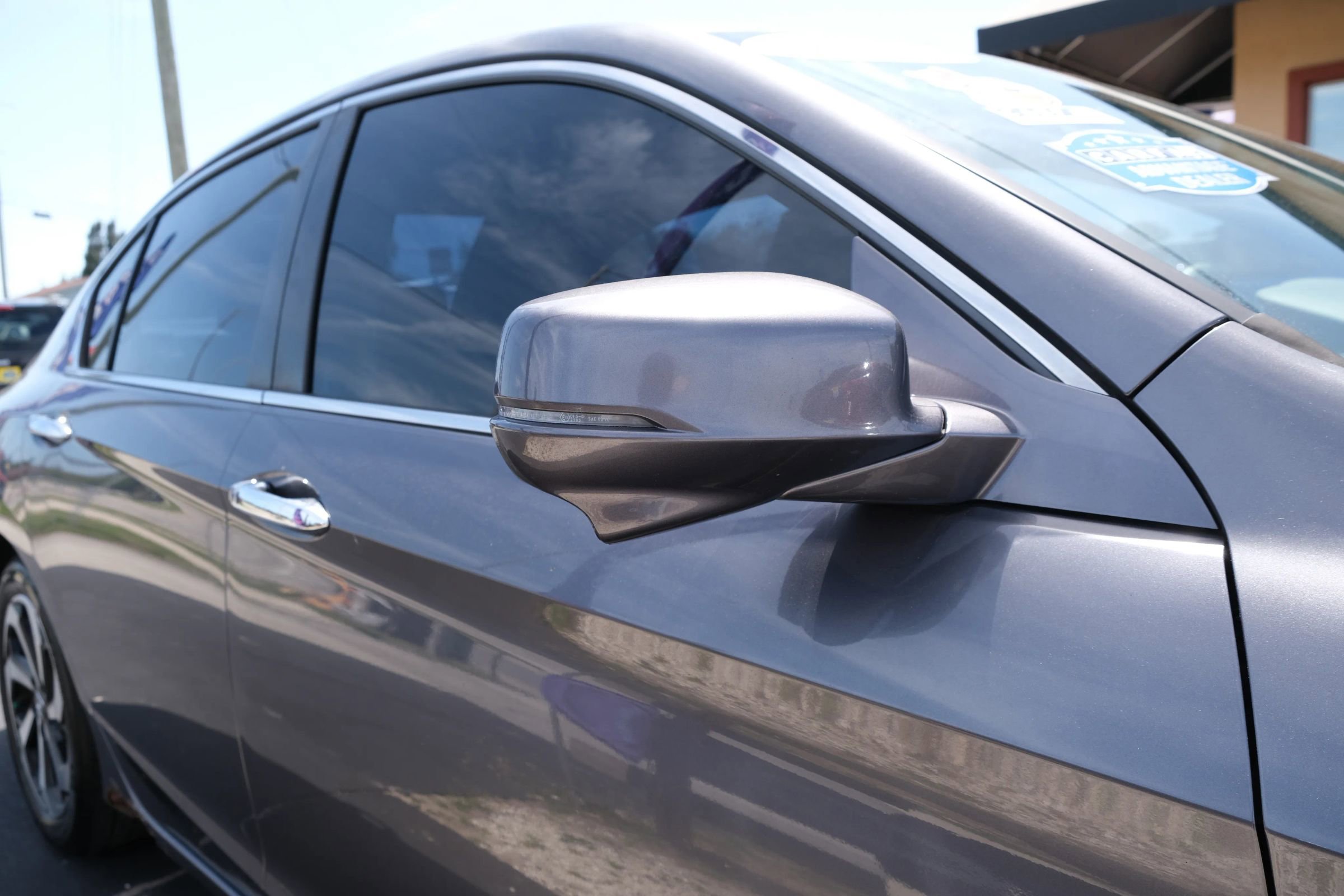 Used 2017 Honda Accord EX image 16