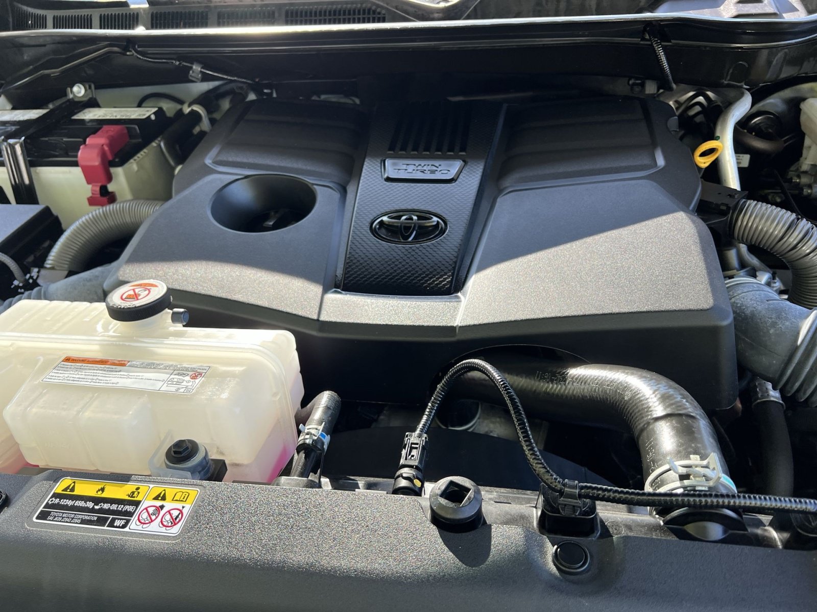 Used 2023 Toyota Tundra Limited AWD/4WD image 27