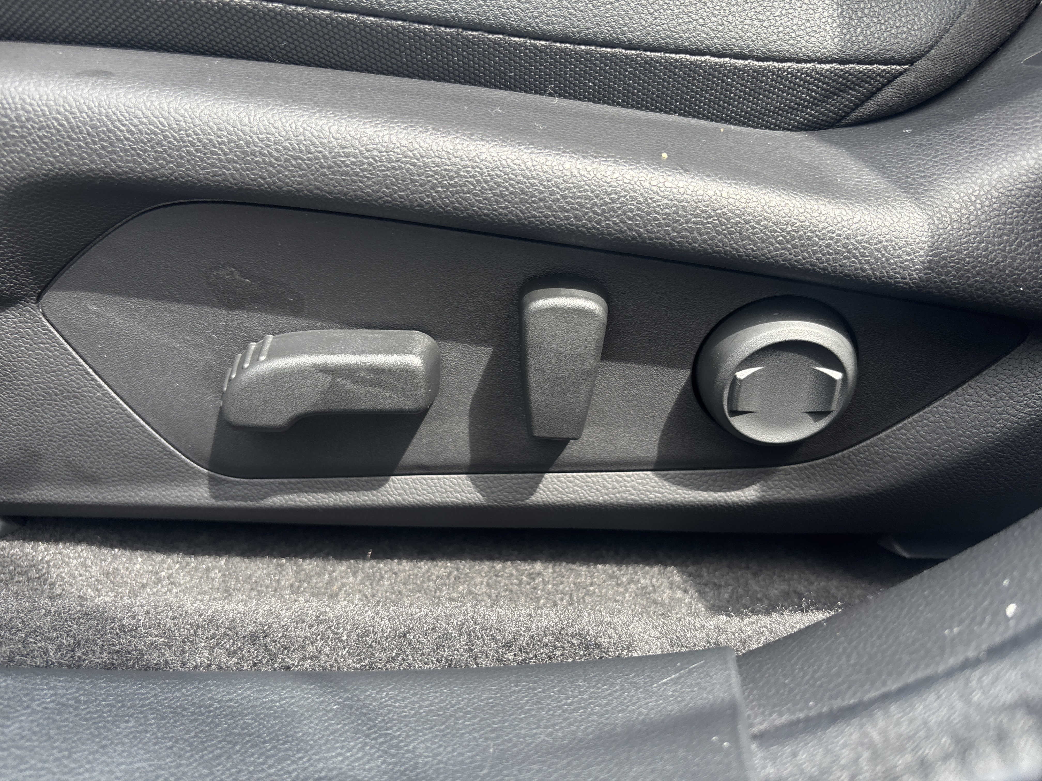 Certified 2025 Subaru Crosstrek 2.5i Wilderness AWD/4WD image 22