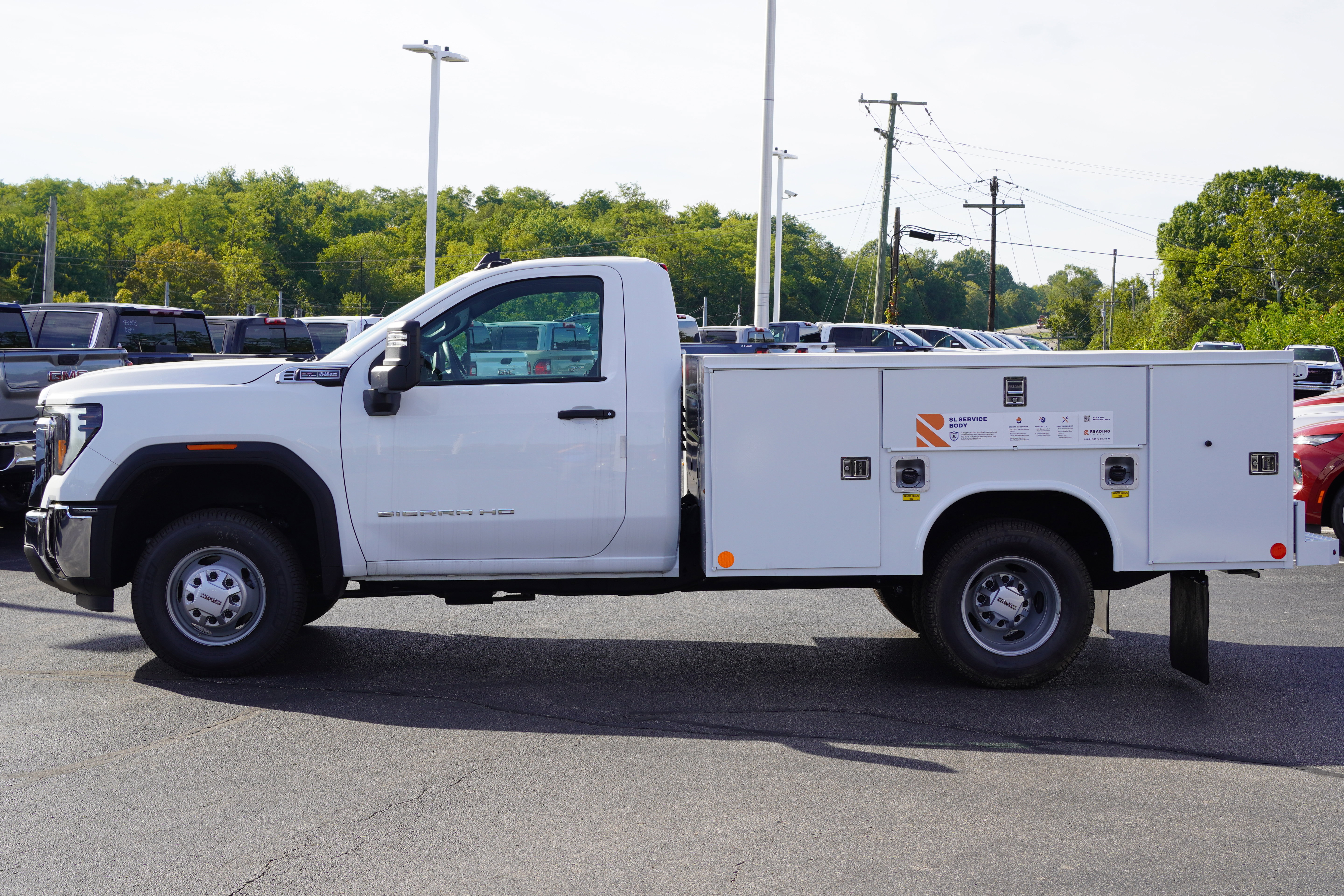 New 2025 GMC Sierra 3500 Pro w/ Convenience Package AWD/4WD image 4