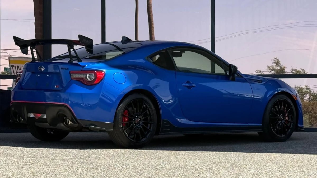 Used 2018 Subaru BRZ tS w/ Popular Package #3 RWD image 14