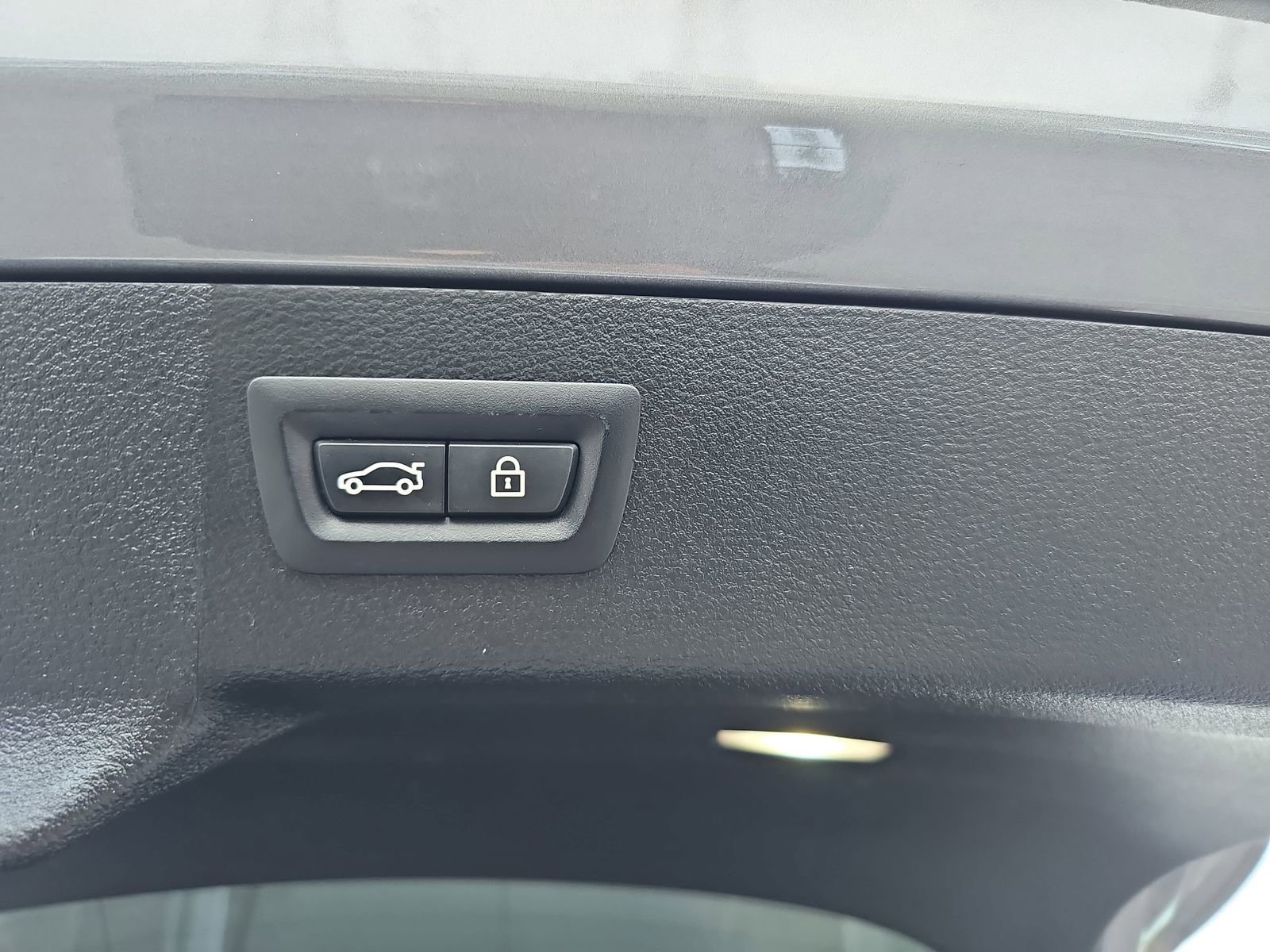 Used 2018 BMW X6 xDrive35i image 13