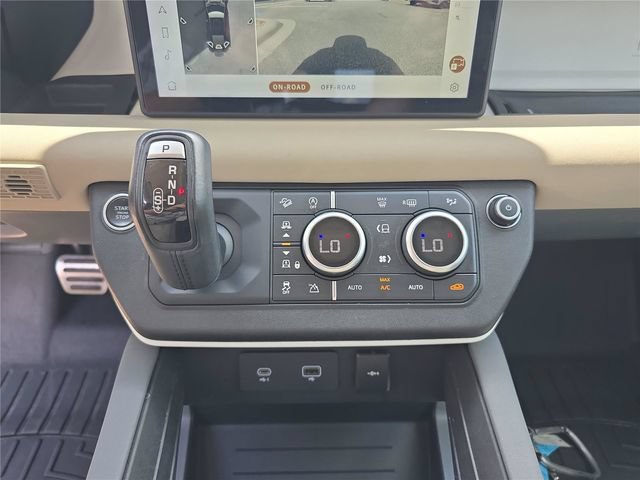 Used 2021 Land Rover Defender 110 S AWD/4WD image 29