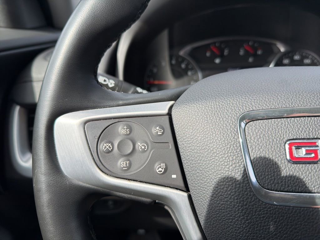 Used 2024 GMC Terrain SLT image 27