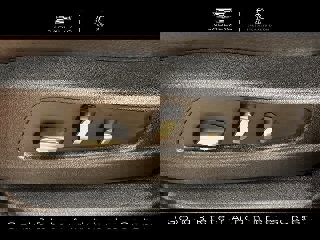 Used 2024 Cadillac XT5 Premium Luxury image 25