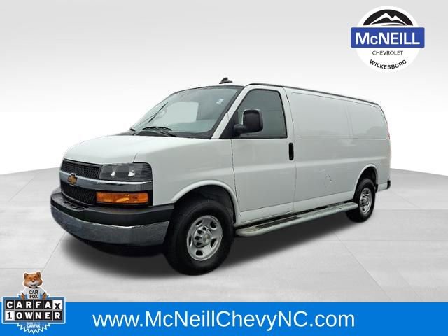 Used 2024 Chevrolet Express 2500 Work Van w/ Driver Convenience Package image 3
