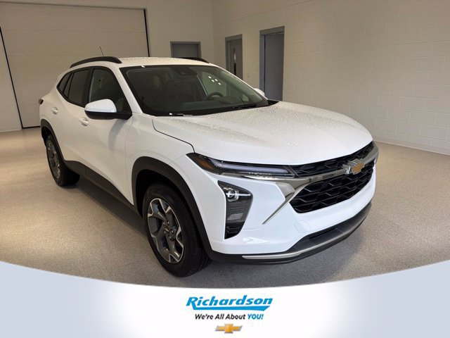 Used 2026 Chevrolet Trax LT w/ Driver Confidence Package