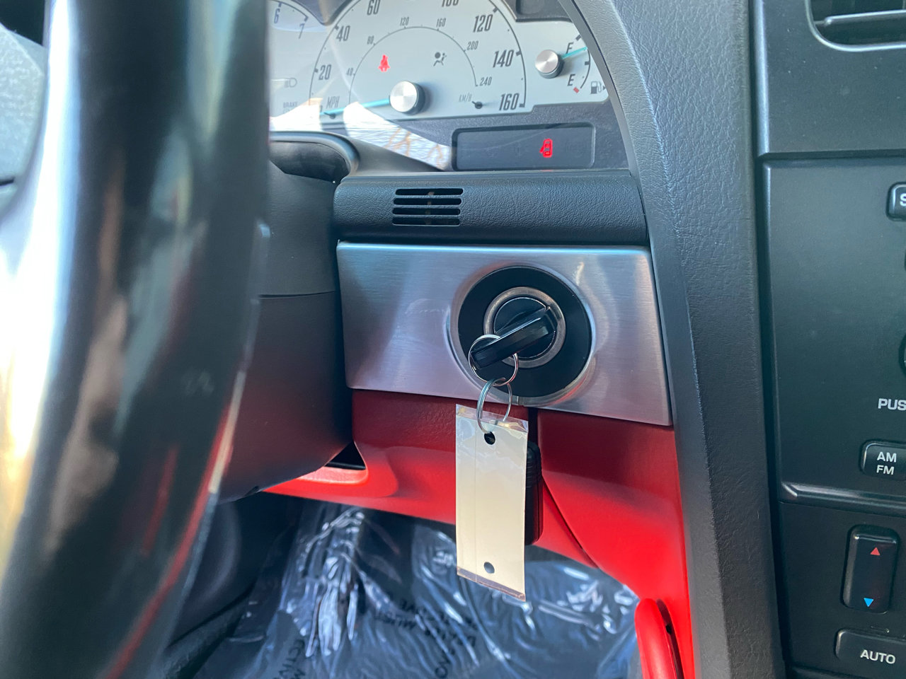 Used 2002 Ford Thunderbird Deluxe image 23