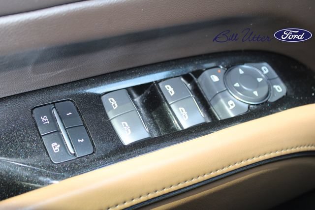 Used 2021 Cadillac Escalade Premium Luxury w/ LPO, Illumination Package RWD image 14