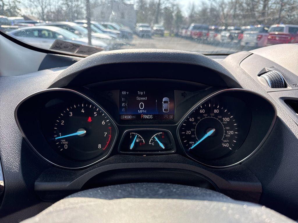 Used 2018 Ford Escape Titanium w/ Ford Safe & Smart Package image 8