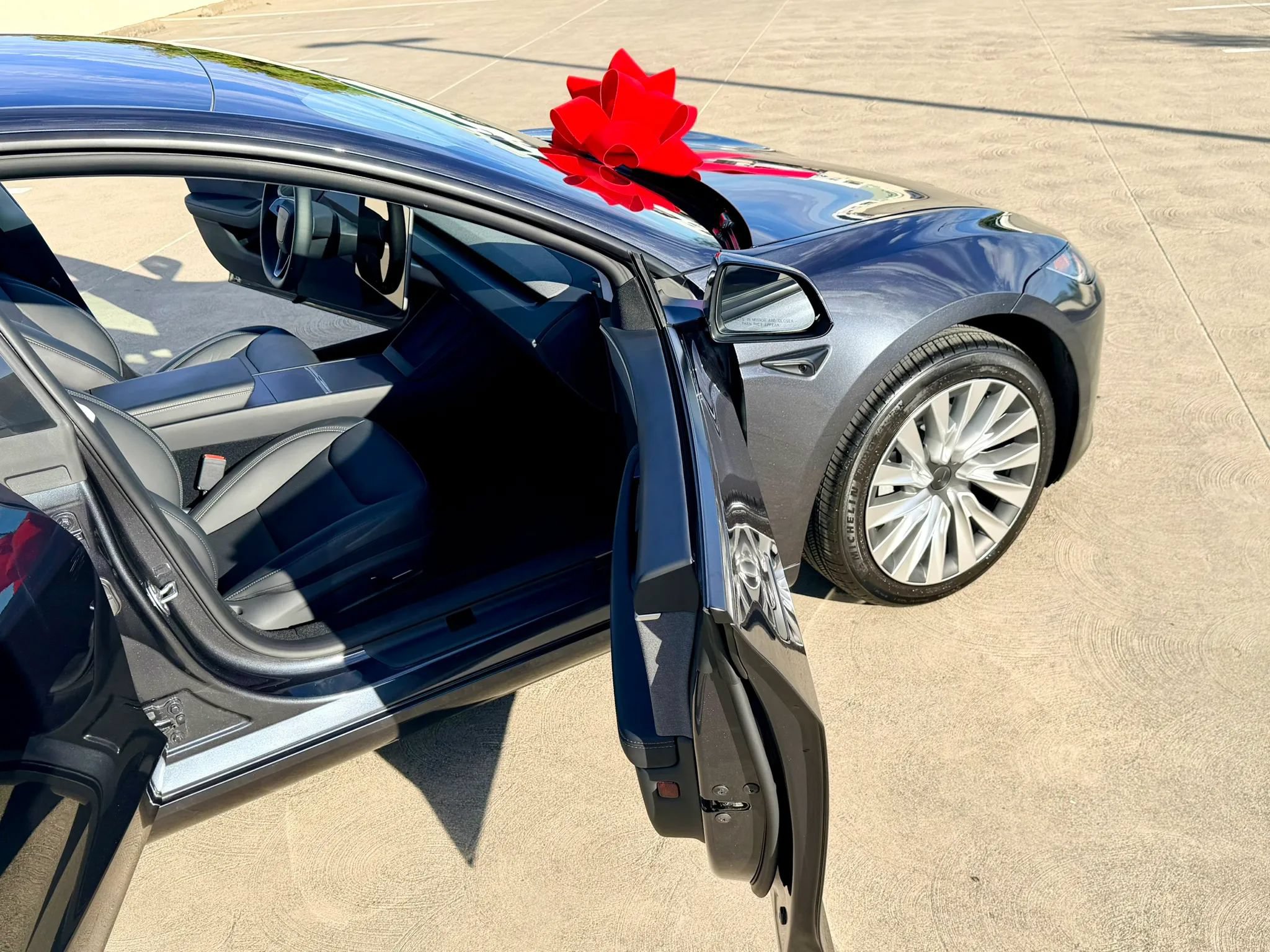 Used 2025 Tesla Model 3 Long Range RWD image 58