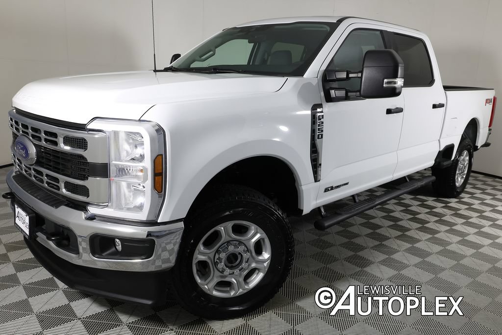 Used 2025 Ford F250 XLT w/ FX4 Off-Road Package