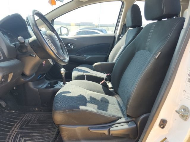 Used 2016 Nissan Versa Note SV FWD image 12