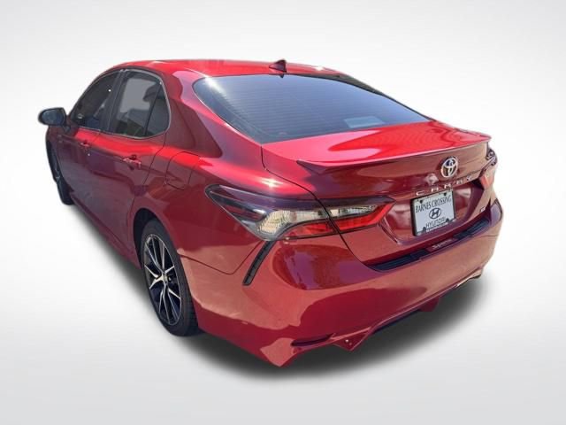 Used 2022 Toyota Camry SE w/ Convenience Package FWD image 5