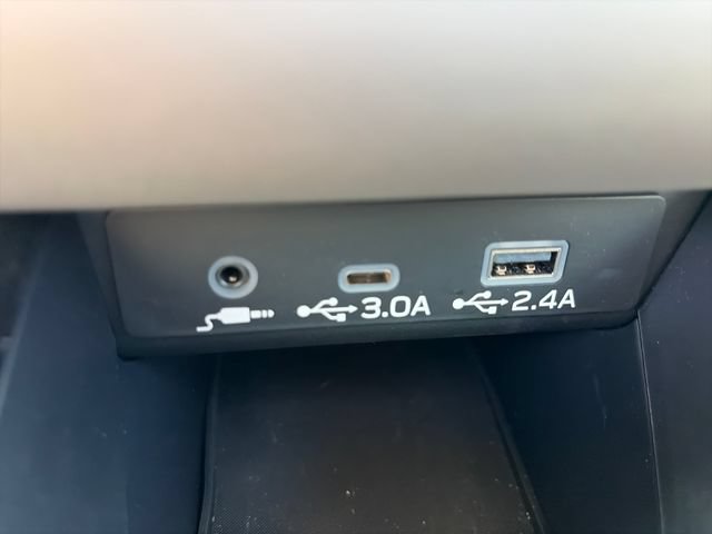 Certified 2025 Subaru Legacy Premium w/ Popular Package #1A AWD/4WD image 18