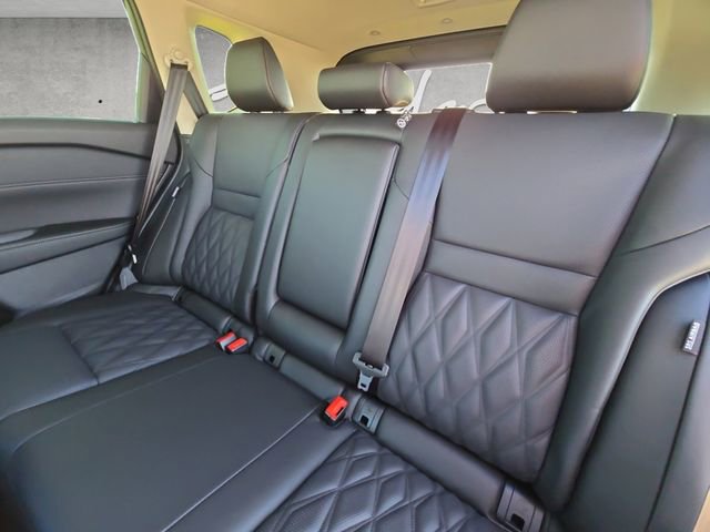 New 2026 Nissan Rogue Platinum image 22