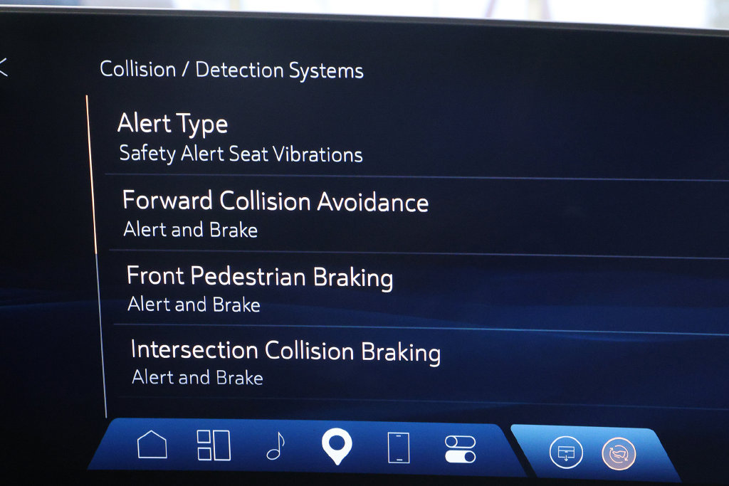 Used 2024 Cadillac Lyriq Luxury RWD image 27