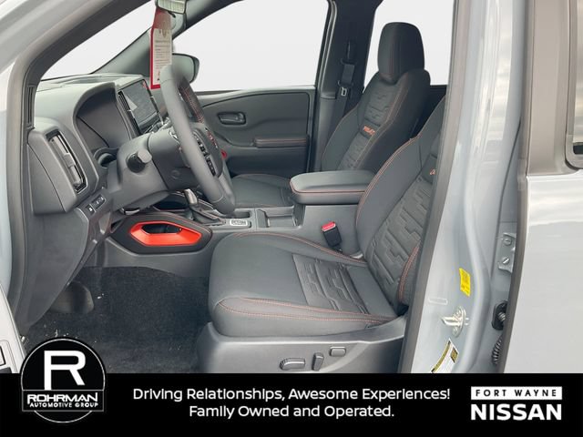 New 2026 Nissan Frontier PRO-4X w/ Tow Package AWD/4WD image 12