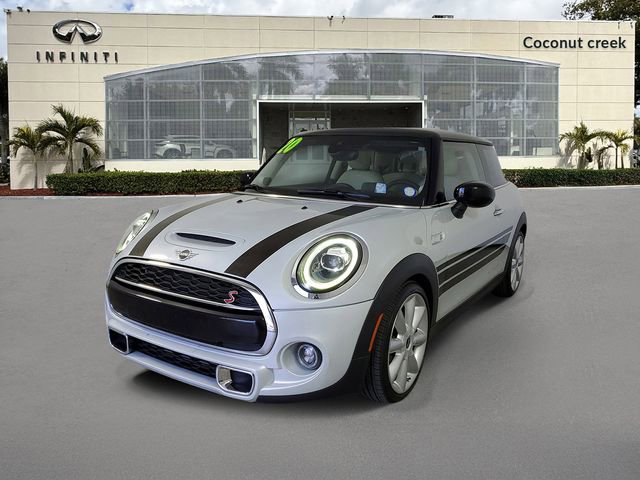 Used 2020 MINI Cooper S image 3