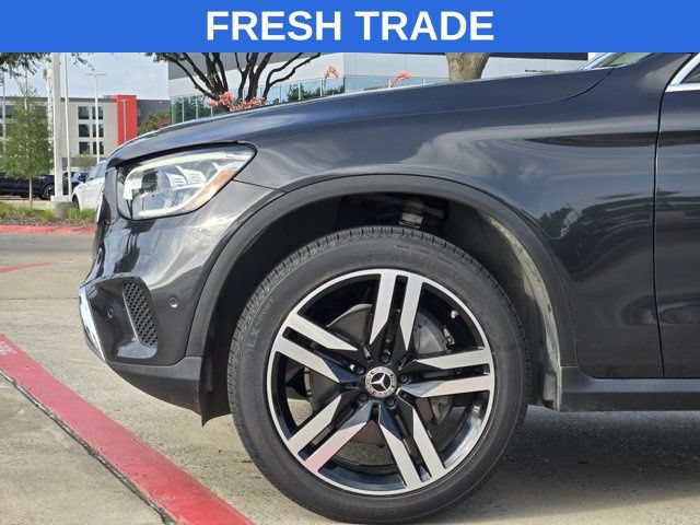 Used 2021 Mercedes-Benz GLC 300 4MATIC image 10