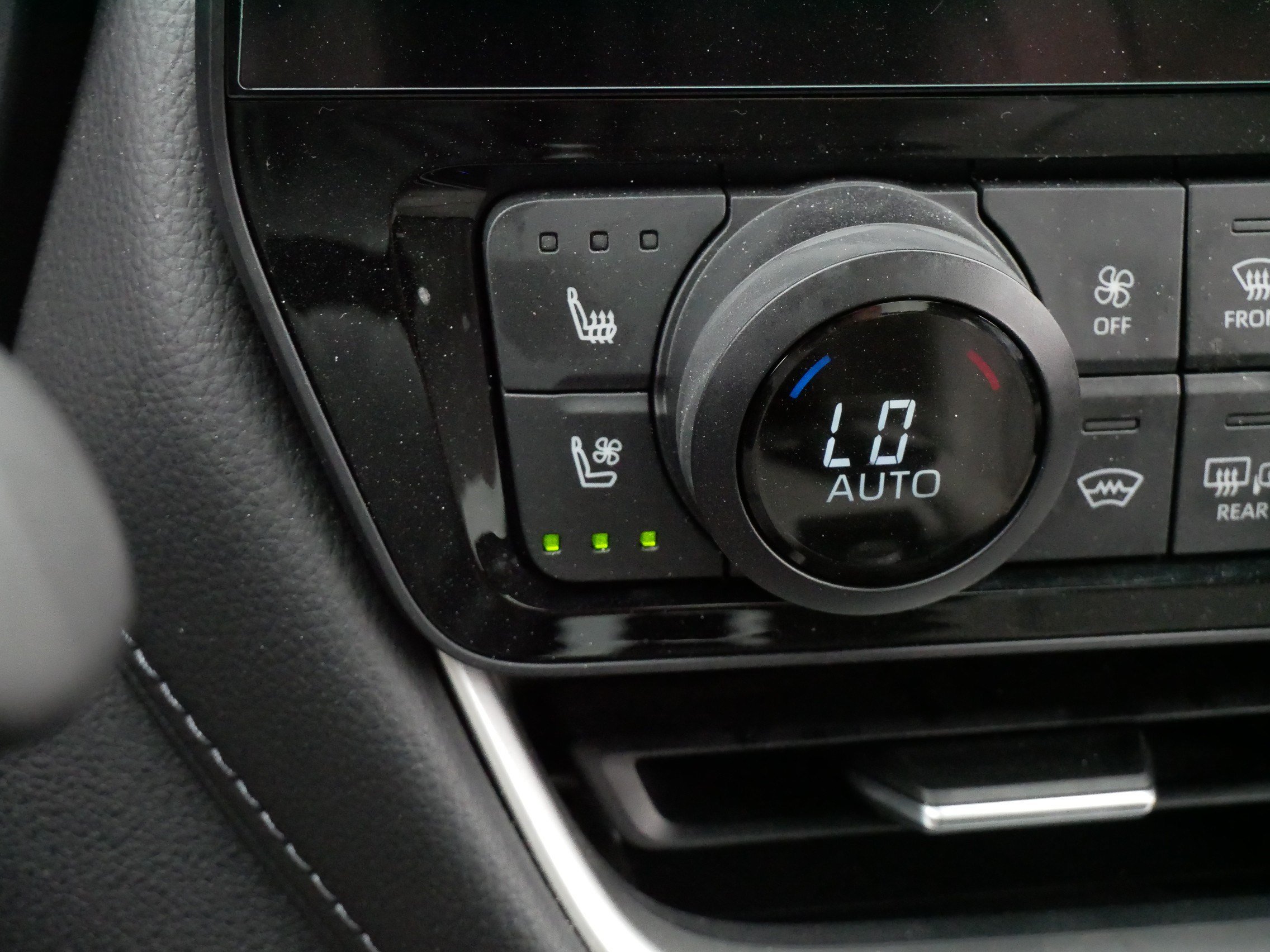Certified 2025 Toyota Grand Highlander AWD image 33