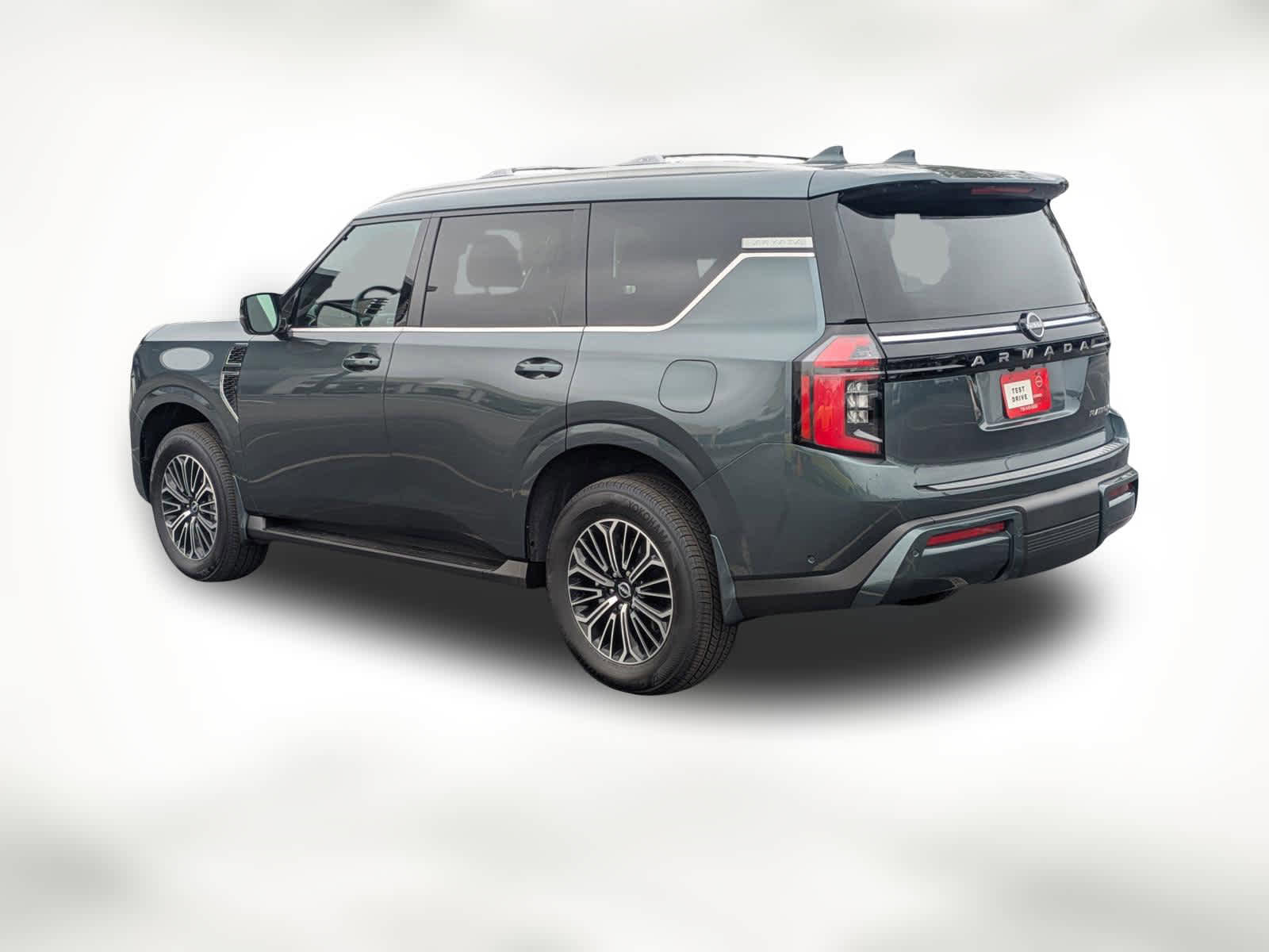 Used 2026 Nissan Armada Platinum image 3