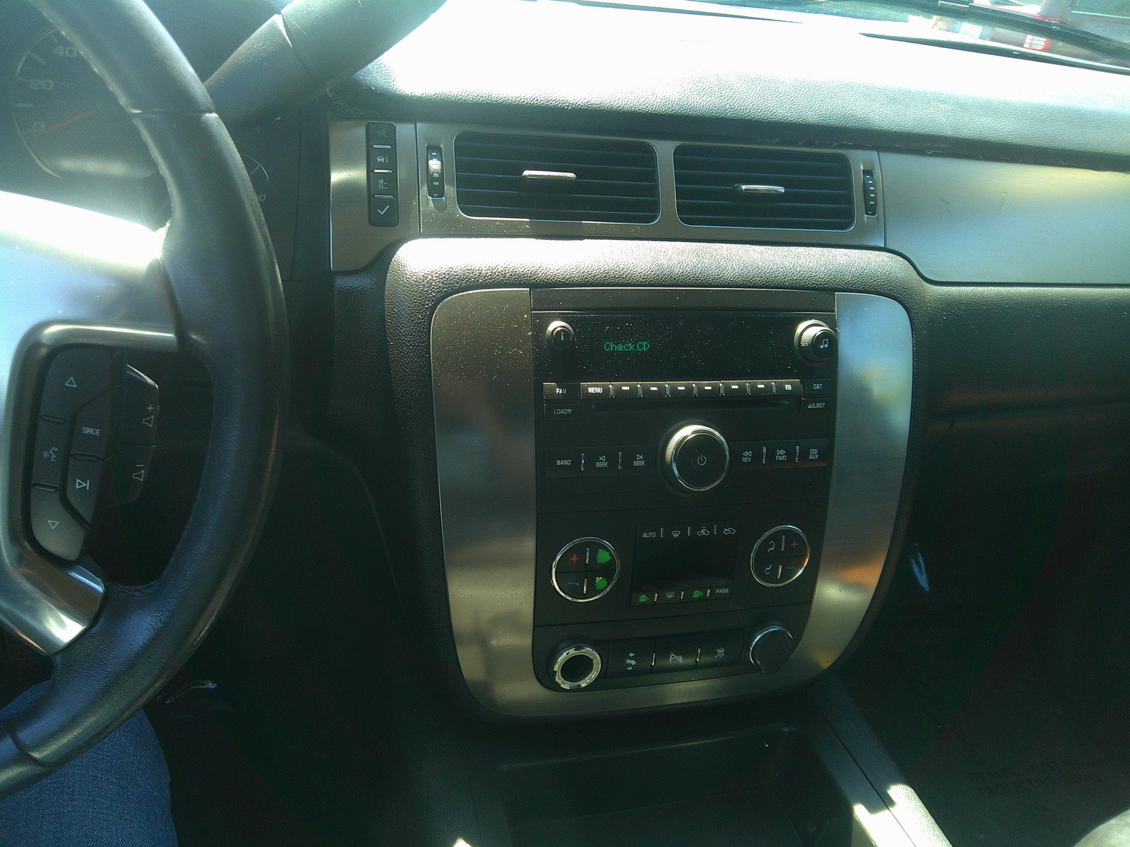 Used 2007 Chevrolet Avalanche LT w/ LT Preferred Equipment Group AWD/4WD image 14